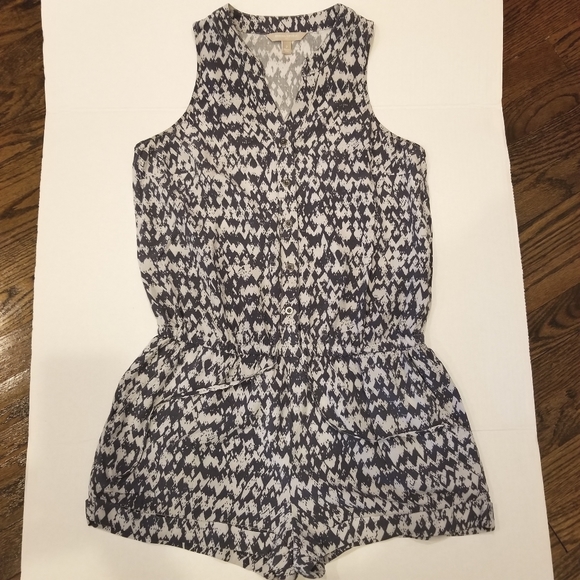 Banana Republic Blue Print Romper - Picture 9 of 9